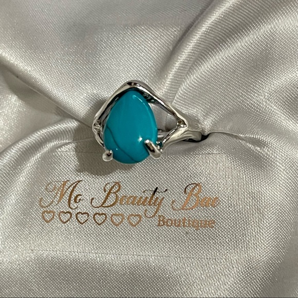 Turquoise Ring - Picture 2 of 5